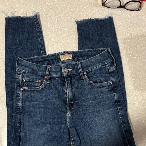 MOTHER Denim - MOTHER Dark Blue Cropped Ankle Jeans